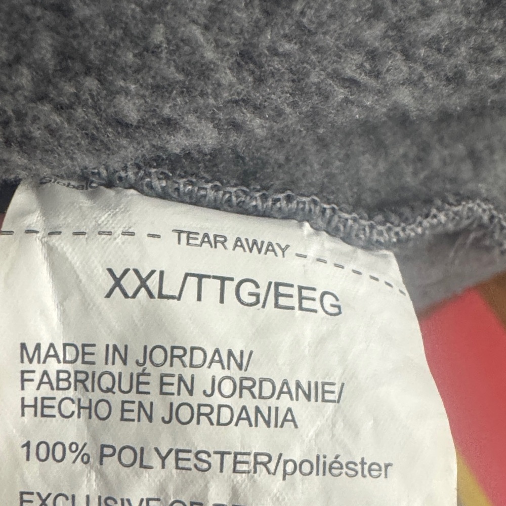 Under Armour Heather Gray Pullover with Chest Pocket - Picture 3 of 4